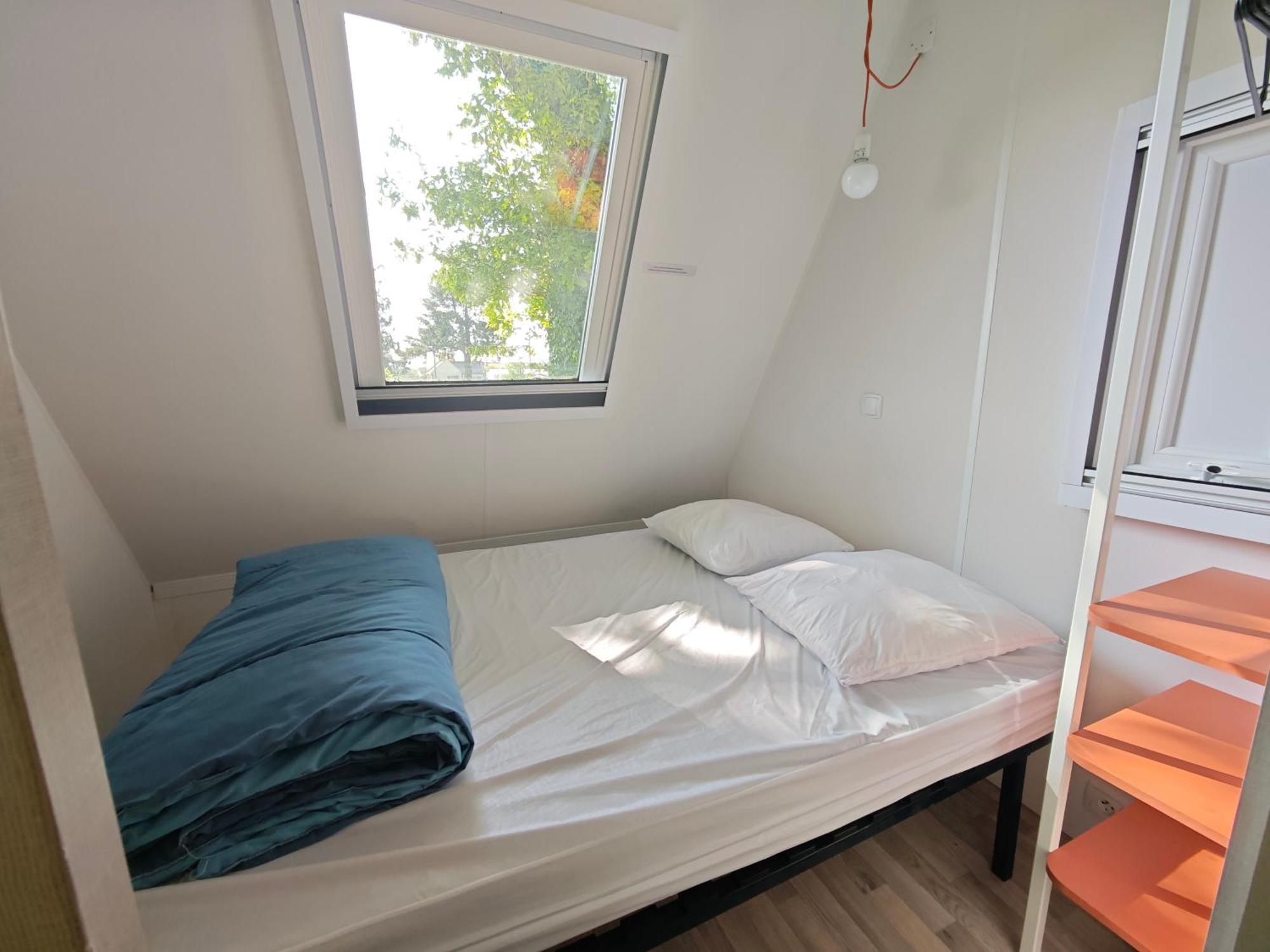 Camping Le Val Aux Fees - Broceliande Concoret Room photo